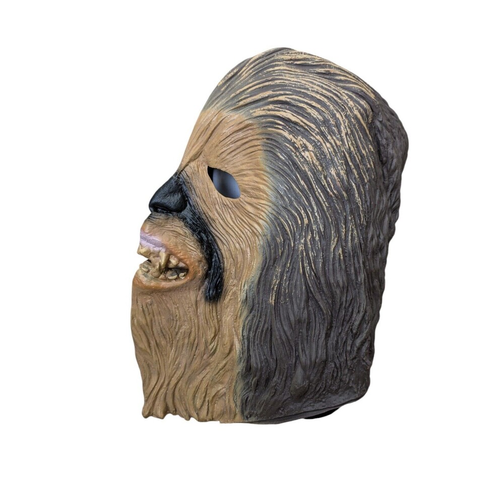 Rubie's 2010 Chewbacca Mask Star Wars Supreme Edition Costume Halloween Mask - Picture 3 of 4